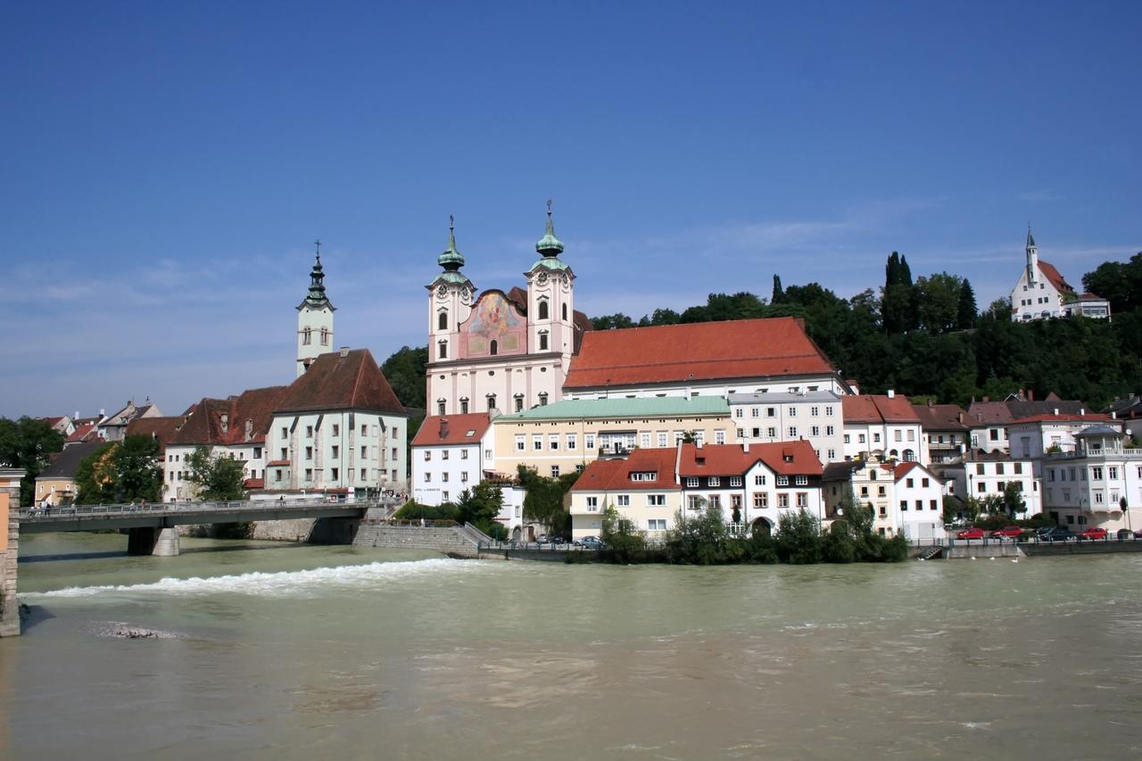 Vitus Steyr Hotel & Spa Suites Dış mekan fotoğraf